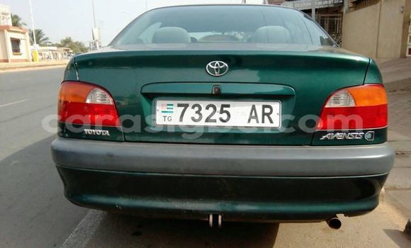 Buy Used Toyota Avensis Green Car in Lome in Togo Buy Used Toyota Avensis Green Car in Lome in Togo