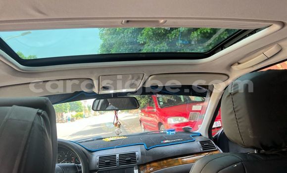 Acheter Occasion Voiture BMW 3–Series Noir à Lomé, Maritime Acheter Occasion Voiture BMW 3–Series Noir à Lomé, Maritime