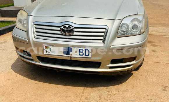 Acheter Occasion Voiture Toyota Avensis Marron à Lomé, Togo Acheter Occasion Voiture Toyota Avensis Marron à Lomé, Togo