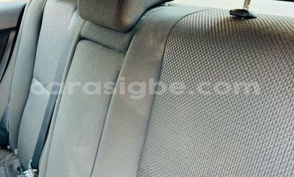 Acheter Occasion Voiture Toyota Avensis Marron à Lomé, Togo Acheter Occasion Voiture Toyota Avensis Marron à Lomé, Togo