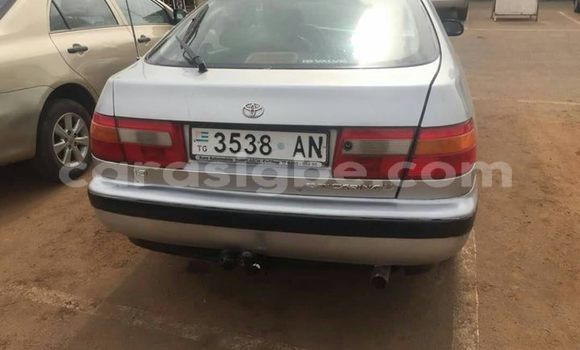 Acheter Occasion Voiture Toyota Carina Gris à Lomé, Togo Acheter Occasion Voiture Toyota Carina Gris à Lomé, Togo