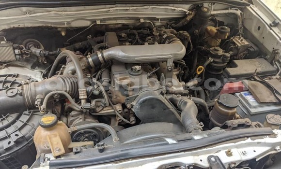 Acheter Occasion Voiture Toyota Hilux Blanc à Lomé, Togo Acheter Occasion Voiture Toyota Hilux Blanc à Lomé, Togo