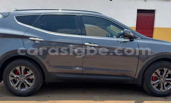 Acheter Occasion Voiture Hyundai Santa Fe Gris à Lomé, Togo Acheter Occasion Voiture Hyundai Santa Fe Gris à Lomé, Togo