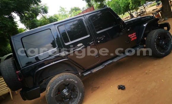 Acheter Occasion Voiture Jeep Wrangler Noir à Lomé, Togo Acheter Occasion Voiture Jeep Wrangler Noir à Lomé, Togo