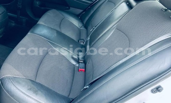 Acheter Occasion Voiture Hyundai Sonata Blanc à Lomé, Togo Acheter Occasion Voiture Hyundai Sonata Blanc à Lomé, Togo