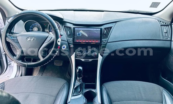 Acheter Occasion Voiture Hyundai Sonata Blanc à Lomé, Togo Acheter Occasion Voiture Hyundai Sonata Blanc à Lomé, Togo