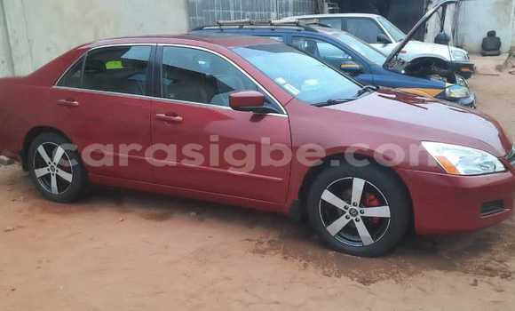 Acheter Occasion Voiture Honda Accord Rouge à Lomé, Maritime Acheter Occasion Voiture Honda Accord Rouge à Lomé, Maritime