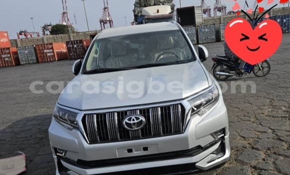 Acheter Occasion Voiture Toyota Prado Gris à Lomé, Togo Acheter Occasion Voiture Toyota Prado Gris à Lomé, Togo