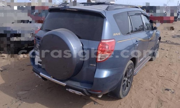 Acheter Occasion Voiture Toyota RAV4 Bleu à Lomé, Togo Acheter Occasion Voiture Toyota RAV4 Bleu à Lomé, Togo