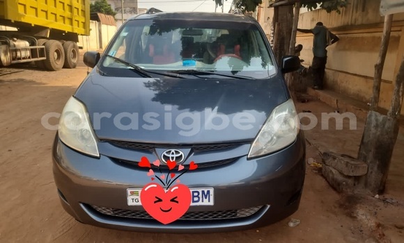 Acheter Occasion Voiture Toyota Sienna Autre à Lomé, Maritime Acheter Occasion Voiture Toyota Sienna Autre à Lomé, Maritime