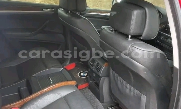 Acheter Occasion Voiture BMW X6 Rouge à Lomé, Togo Acheter Occasion Voiture BMW X6 Rouge à Lomé, Togo