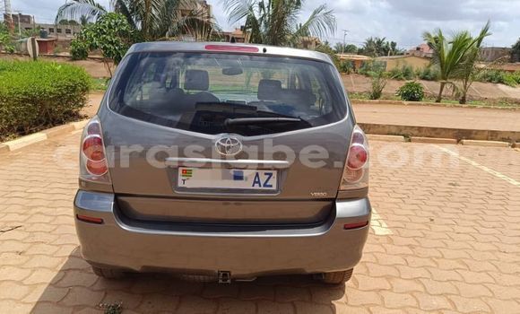 Buy Used Toyota Corolla Verso Silver Car in Lome in Togo Buy Used Toyota Corolla Verso Silver Car in Lome in Togo
