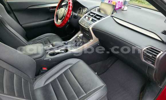 Acheter Occasion Voiture Lexus NX Rouge à Lomé, Togo Acheter Occasion Voiture Lexus NX Rouge à Lomé, Togo