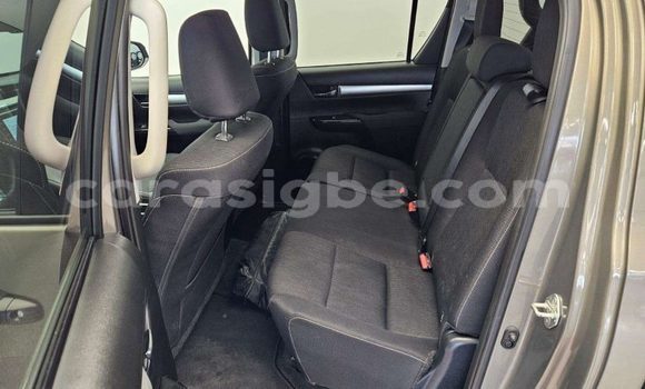 Buy Used Toyota Hilux Green Car in Lome in Maritime Buy Used Toyota Hilux Green Car in Lome in Maritime
