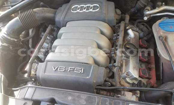 Buy Used Audi Q5 Silver Car in Lome in Togo Buy Used Audi Q5 Silver Car in Lome in Togo