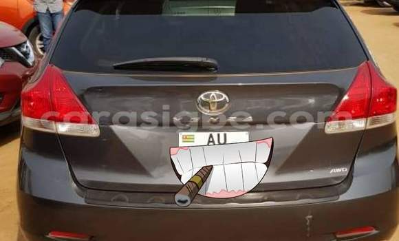 Buy Used Toyota Venza Brown Car in Lome in Togo Buy Used Toyota Venza Brown Car in Lome in Togo