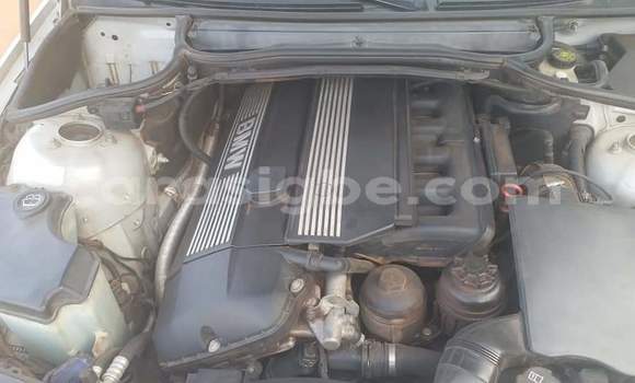 Buy Used BMW E46 Silver Car in Lome in Togo Buy Used BMW E46 Silver Car in Lome in Togo