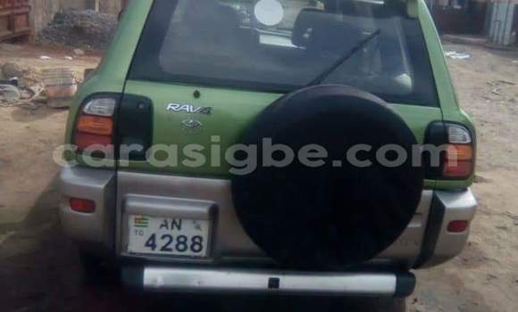 Buy Used Toyota RAV4 Green Car in Lome in Togo Buy Used Toyota RAV4 Green Car in Lome in Togo