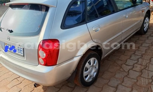 Acheter Occasion Voiture Mazda 323 Gris à Lomé, Maritime Acheter Occasion Voiture Mazda 323 Gris à Lomé, Maritime