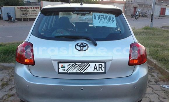 Buy Used Toyota Auris Silver Car in Lome in Togo Buy Used Toyota Auris Silver Car in Lome in Togo