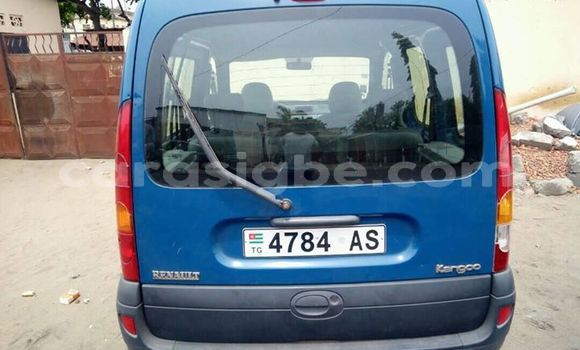 Buy Used Renault Kangoo Blue Car in Lome in Togo Buy Used Renault Kangoo Blue Car in Lome in Togo