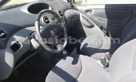 Buy Used Toyota Yaris Silver Car in Lome in Togo Buy Used Toyota Yaris Silver Car in Lome in Togo