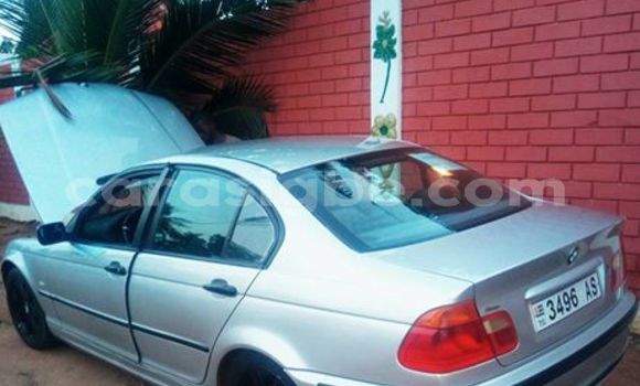 Acheter Occasion Voiture BMW 3–Series Gris à Lomé, Togo Acheter Occasion Voiture BMW 3–Series Gris à Lomé, Togo
