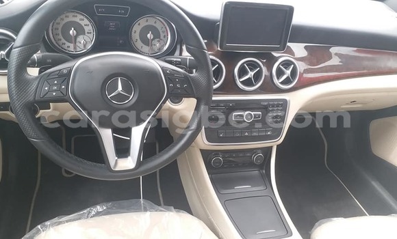 Buy Used Mercedes‒Benz CL–Class White Car in Lome in Maritime Buy Used Mercedes‒Benz CL–Class White Car in Lome in Maritime