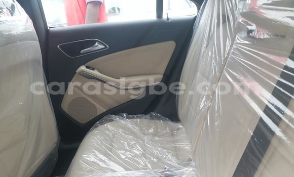 Buy Used Mercedes‒Benz CL–Class White Car in Lome in Maritime Buy Used Mercedes‒Benz CL–Class White Car in Lome in Maritime