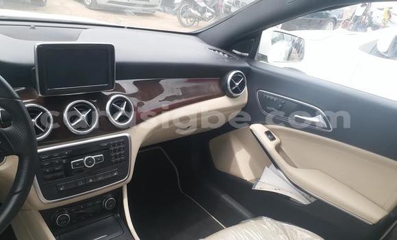 Buy Used Mercedes‒Benz CL–Class White Car in Lome in Maritime Buy Used Mercedes‒Benz CL–Class White Car in Lome in Maritime