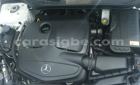 Buy Used Mercedes‒Benz CL–Class White Car in Lome in Maritime Buy Used Mercedes‒Benz CL–Class White Car in Lome in Maritime