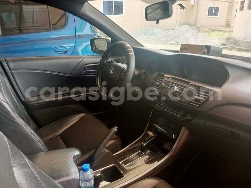 Big with watermark honda accord west africa lome 10595
