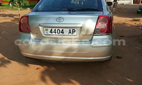 Acheter Occasion Voiture Toyota Avensis Gris à Lomé, Togo Acheter Occasion Voiture Toyota Avensis Gris à Lomé, Togo