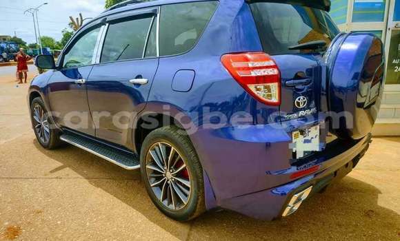 Acheter Occasion Voiture Toyota RAV4 Bleu à Lome, West africa Acheter Occasion Voiture Toyota RAV4 Bleu à Lome, West africa