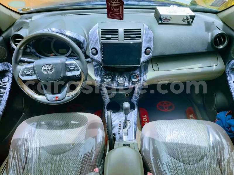 Big with watermark toyota rav4 west africa lome 10596