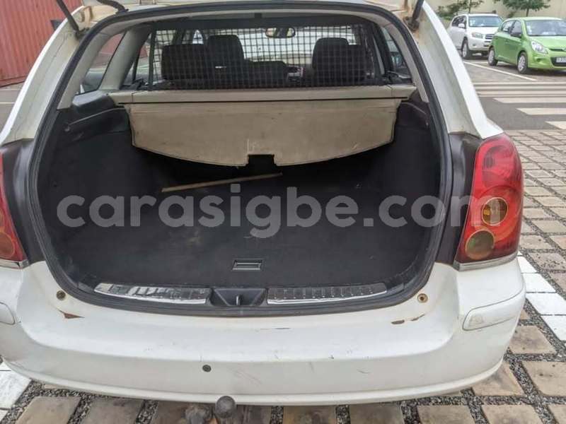 Big with watermark toyota avensis maritime lome 10600