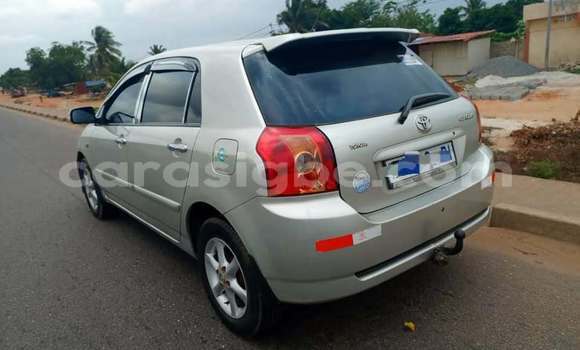 Acheter Occasion Voiture Toyota Dolphin Gris à Lome, West africa Acheter Occasion Voiture Toyota Dolphin Gris à Lome, West africa