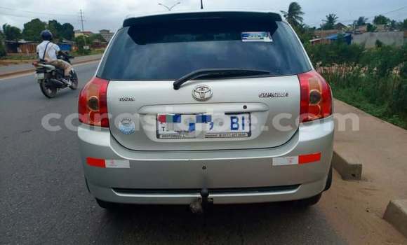 Acheter Occasion Voiture Toyota Dolphin Gris à Lome, West africa Acheter Occasion Voiture Toyota Dolphin Gris à Lome, West africa