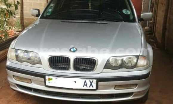 Buy Used BMW 3–Series Silver Car in Lome in Togo Buy Used BMW 3–Series Silver Car in Lome in Togo