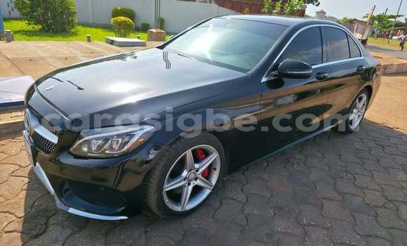 Acheter Occasion Voiture Mercedes‒Benz C–Class Noir à Lomé, Maritime Acheter Occasion Voiture Mercedes‒Benz C–Class Noir à Lomé, Maritime