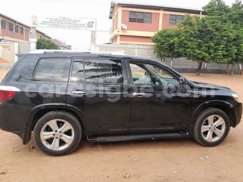 Big with watermark toyota highlander maritime lome 10607