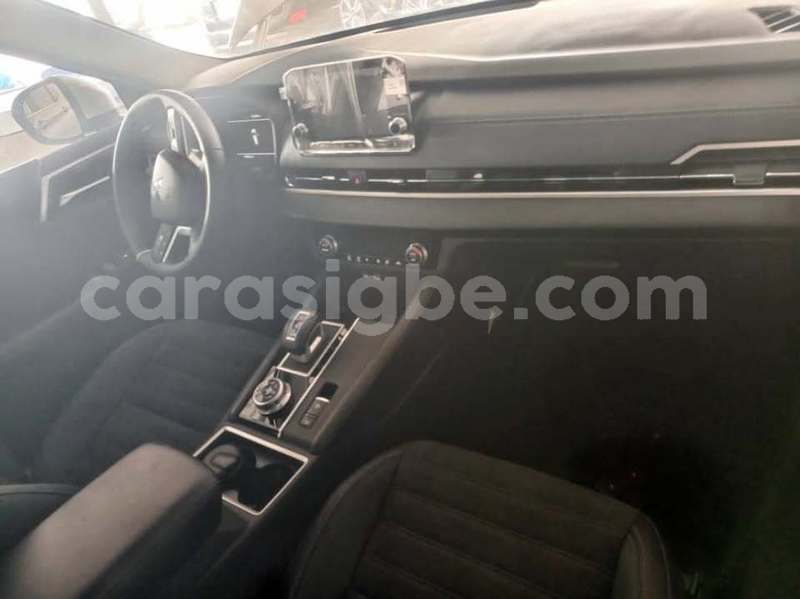 Big with watermark mitsubishi outlander maritime lome 10613