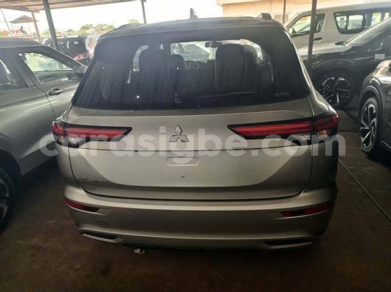 Big with watermark mitsubishi outlander maritime lome 10613