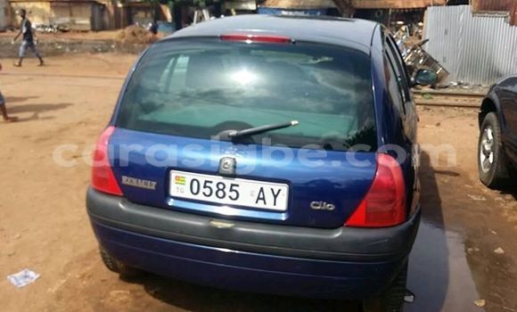 Acheter Occasion Voiture Renault Clio Bleu à Lomé, Togo Acheter Occasion Voiture Renault Clio Bleu à Lomé, Togo