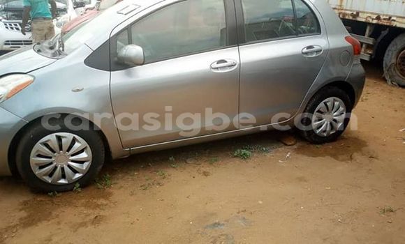 Acheter Occasion Voiture Toyota Yaris Gris à Lomé, Togo Acheter Occasion Voiture Toyota Yaris Gris à Lomé, Togo