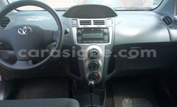 Acheter Occasion Voiture Toyota Yaris Gris à Lomé, Togo Acheter Occasion Voiture Toyota Yaris Gris à Lomé, Togo