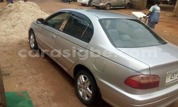 Buy Used Toyota Avensis Silver Car in Lome in Togo Buy Used Toyota Avensis Silver Car in Lome in Togo