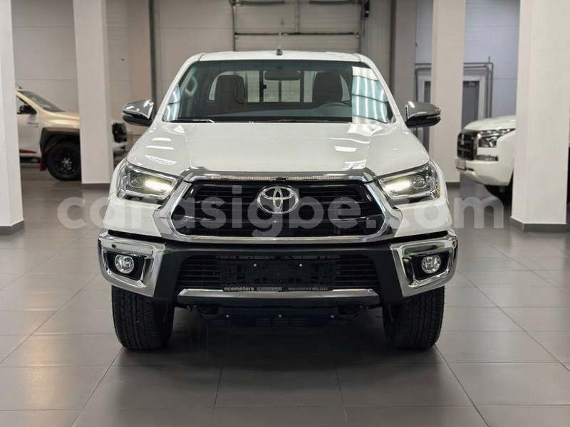 Big with watermark toyota hilux maritime lome 10799