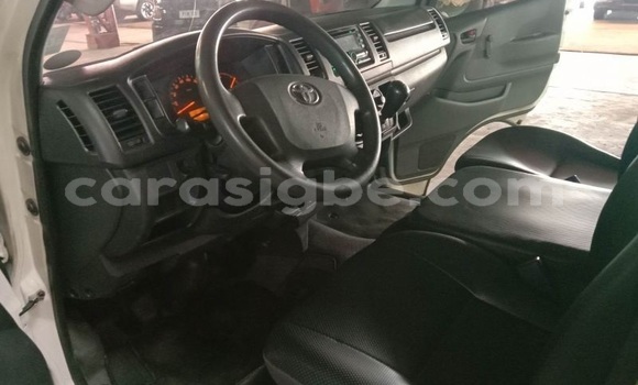 Acheter Occasion Voiture Toyota Hiace Blanc à Lomé, Maritime Acheter Occasion Voiture Toyota Hiace Blanc à Lomé, Maritime