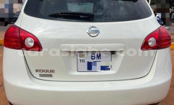 Acheter Occasion Voiture Nissan Rogue Blanc à Lomé, Togo Acheter Occasion Voiture Nissan Rogue Blanc à Lomé, Togo